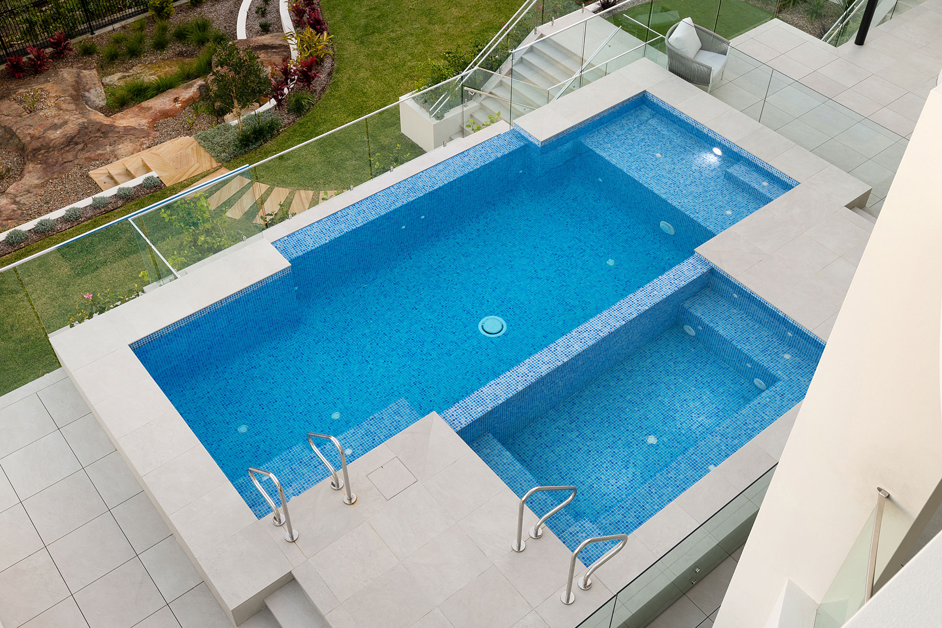 Breathtaking Pool In Fairlight With Views To Match